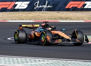 开云体育-红牛车队横扫红牛二队，汉密尔顿关键制胜