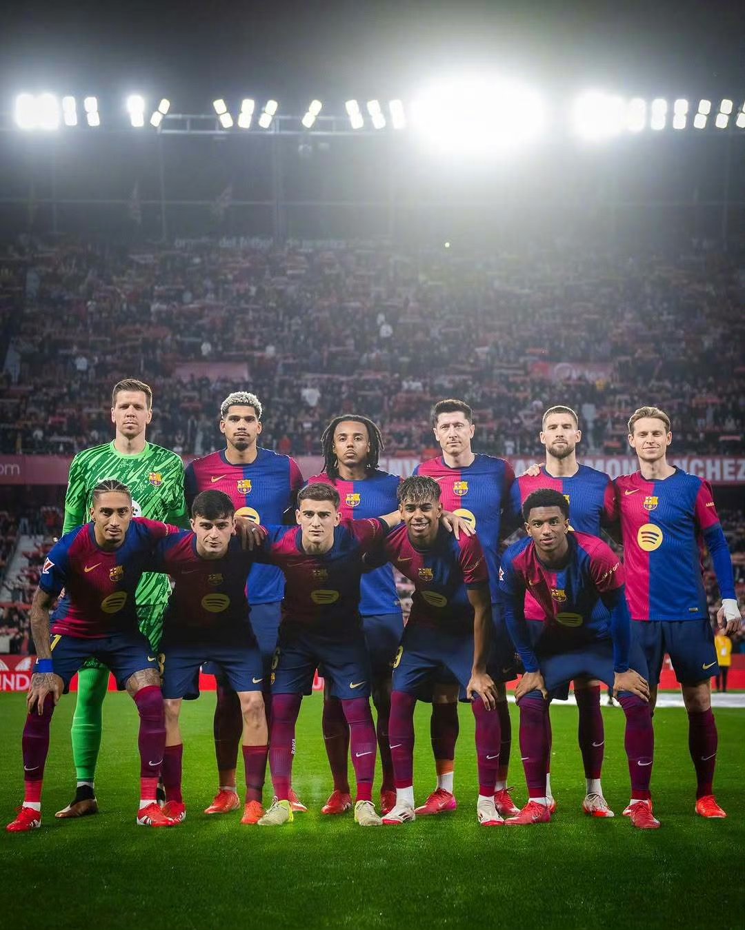 巴塞罗那对手阿拉维斯,胜负悬念的简单介绍 巴塞罗那对手阿拉维斯,胜负悬念的简单介绍