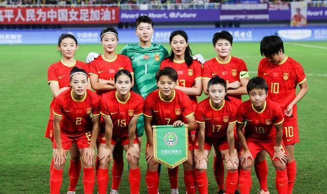 中国女足名将获奖激励新一代 中国女足名将获奖激励新一代