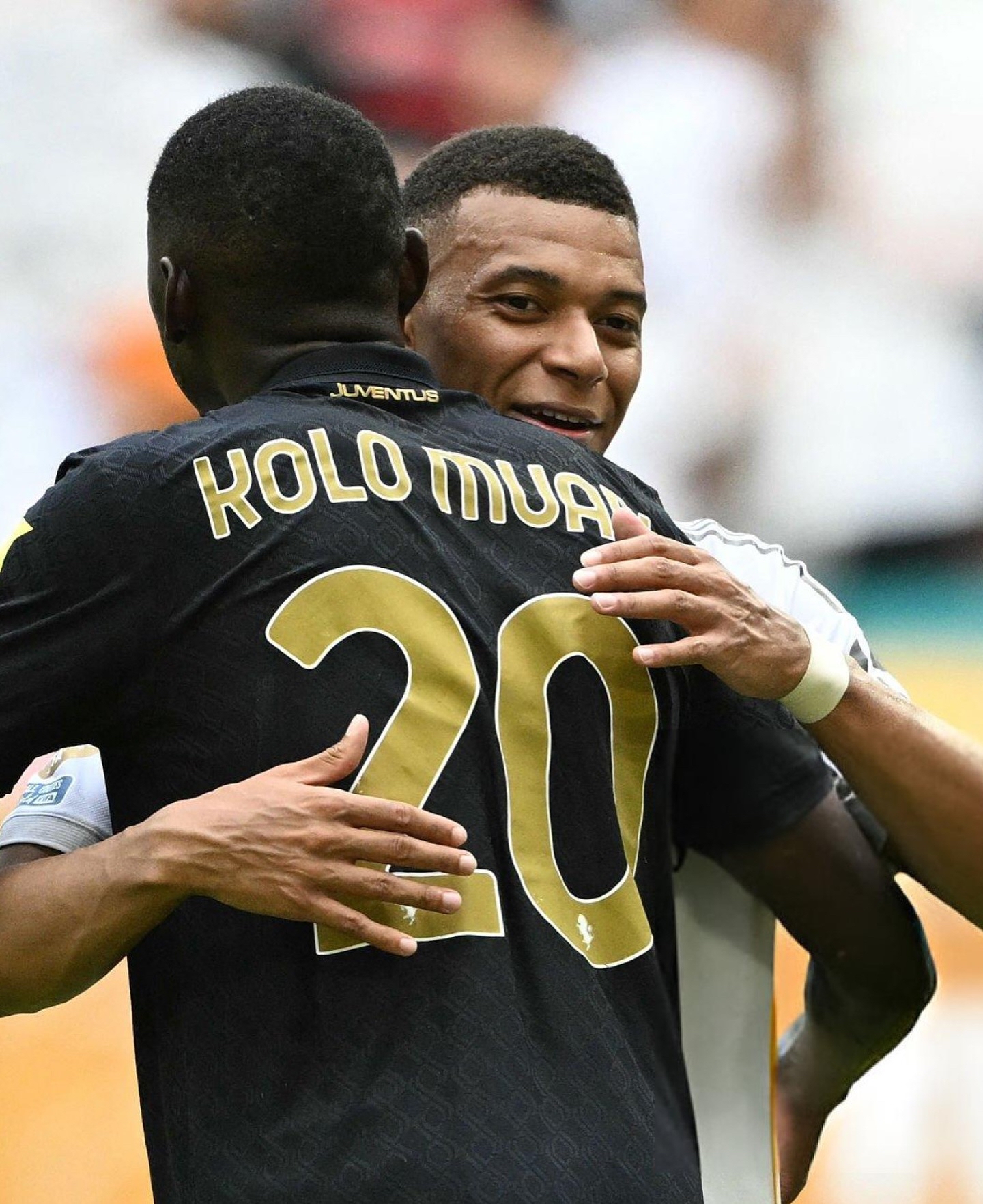 希腊碾压尤文，姆巴佩点燃赛场的简单介绍