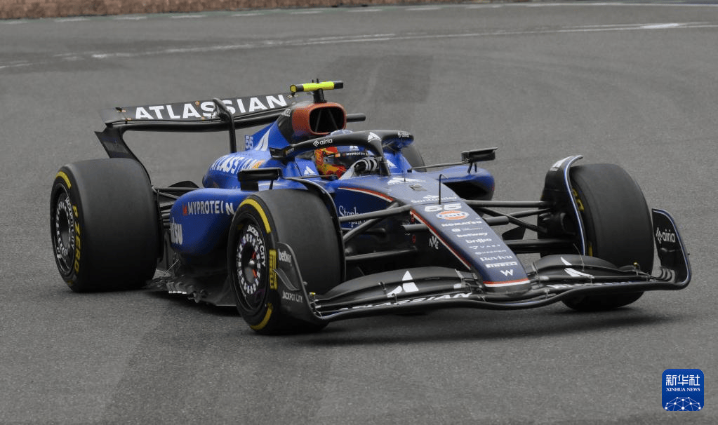 包含索伯车队逆转红牛二队,维斯塔潘关键制胜的词条 包含索伯车队逆转红牛二队,维斯塔潘关键制胜的词条