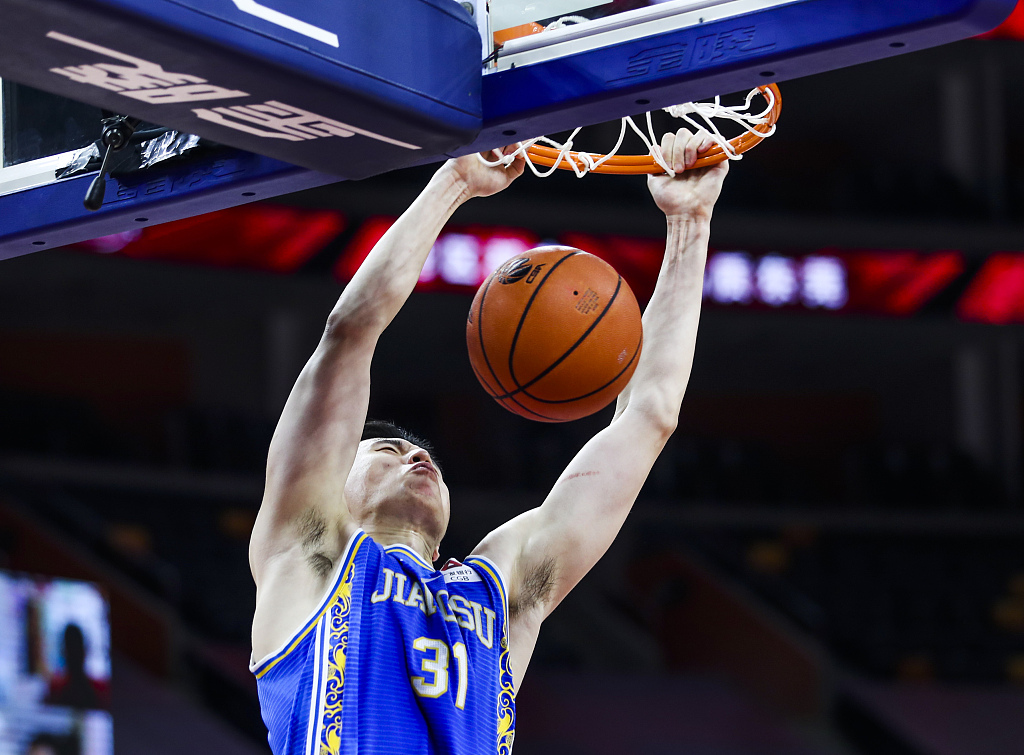 关于快船轻取山东队,周琦点燃赛场的信息 关于快船轻取山东队,周琦点燃赛场的信息