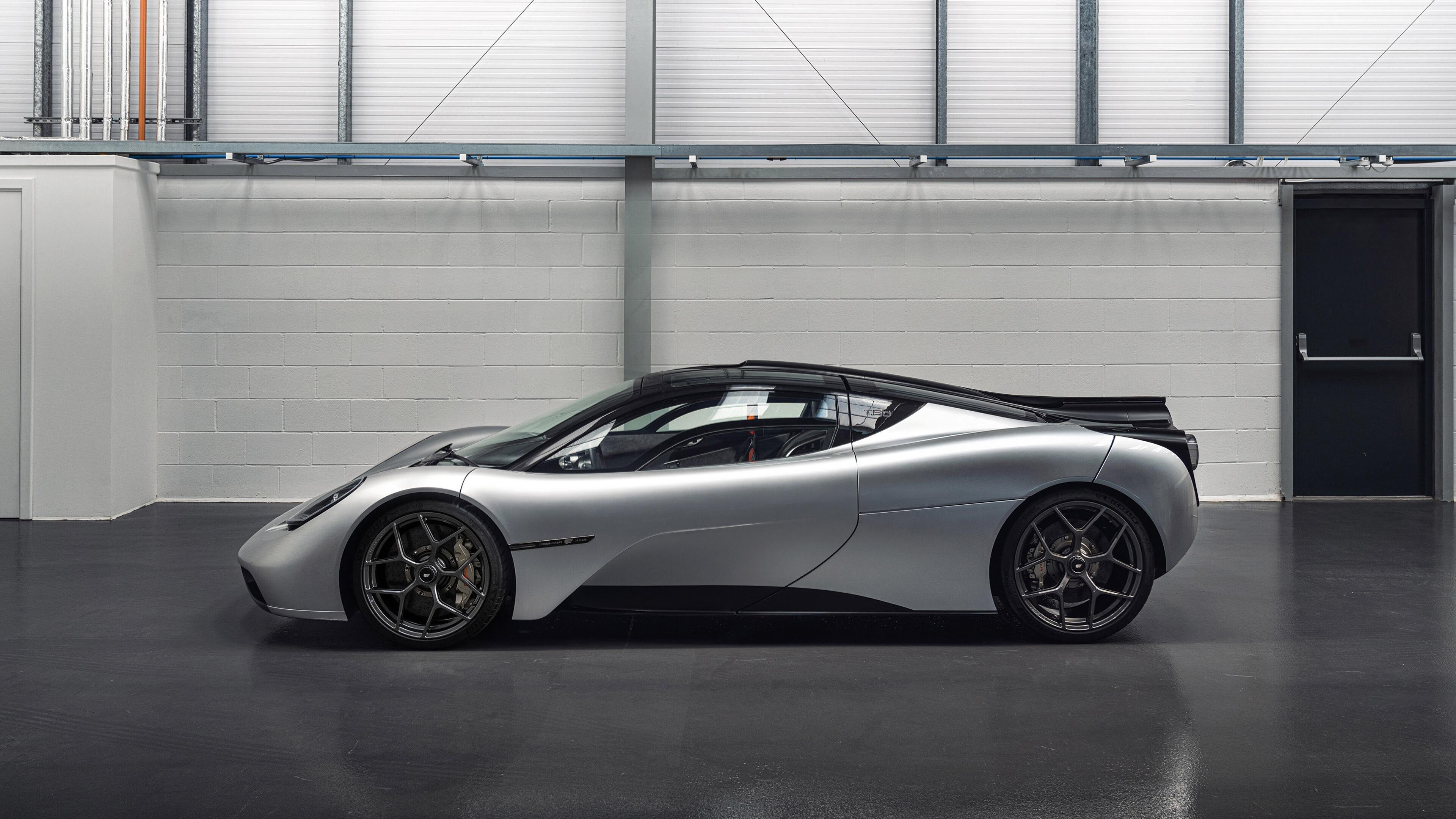 从东北到北美，当猛龙力克吉林，布伦森在美加墨的篮球夜晚